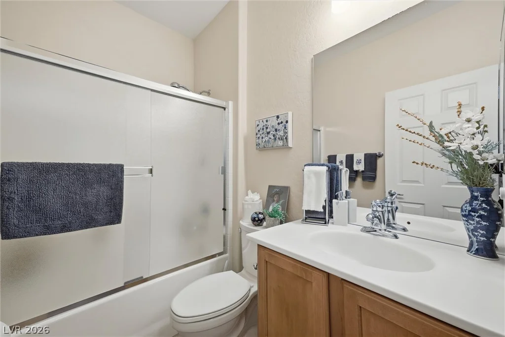 7421 Petrel, North Las Vegas, NV 89084