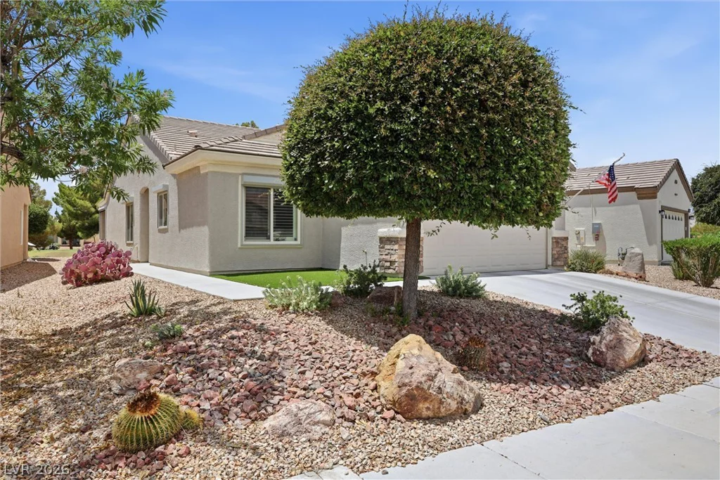 7421 Petrel, North Las Vegas, NV 89084