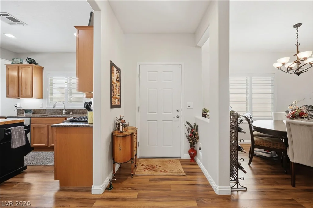 7421 Petrel, North Las Vegas, NV 89084