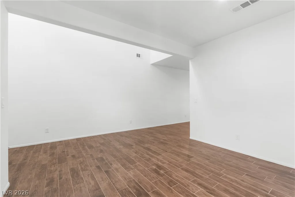4921 Silent Birch, Las Vegas, NV 89131