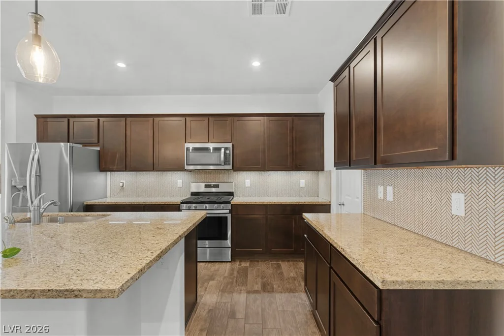 4921 Silent Birch, Las Vegas, NV 89131