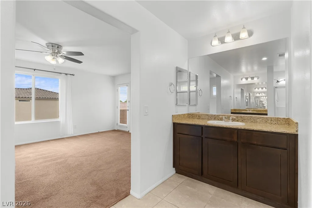 4921 Silent Birch, Las Vegas, NV 89131