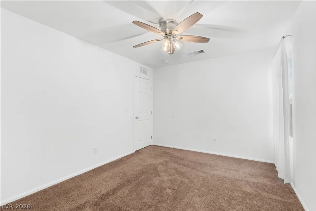 4921 Silent Birch, Las Vegas, NV 89131
