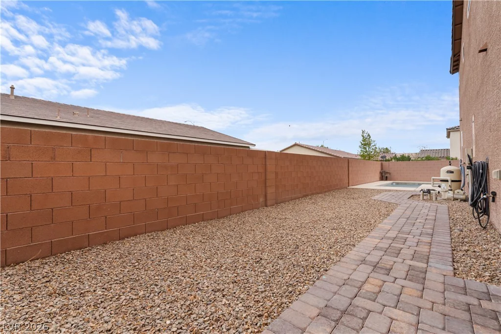 4921 Silent Birch, Las Vegas, NV 89131