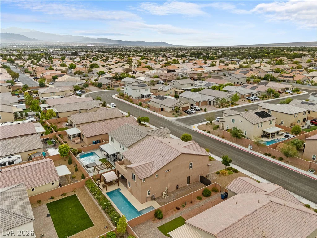 4921 Silent Birch, Las Vegas, NV 89131