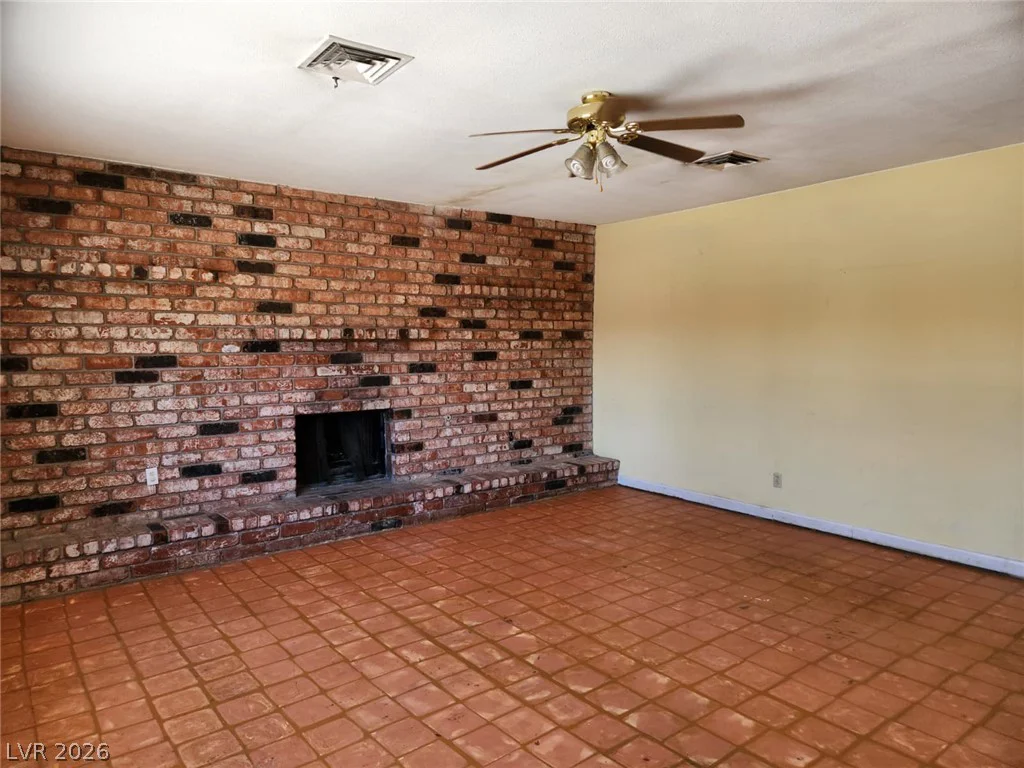7107 Fenway, Las Vegas, NV 89147