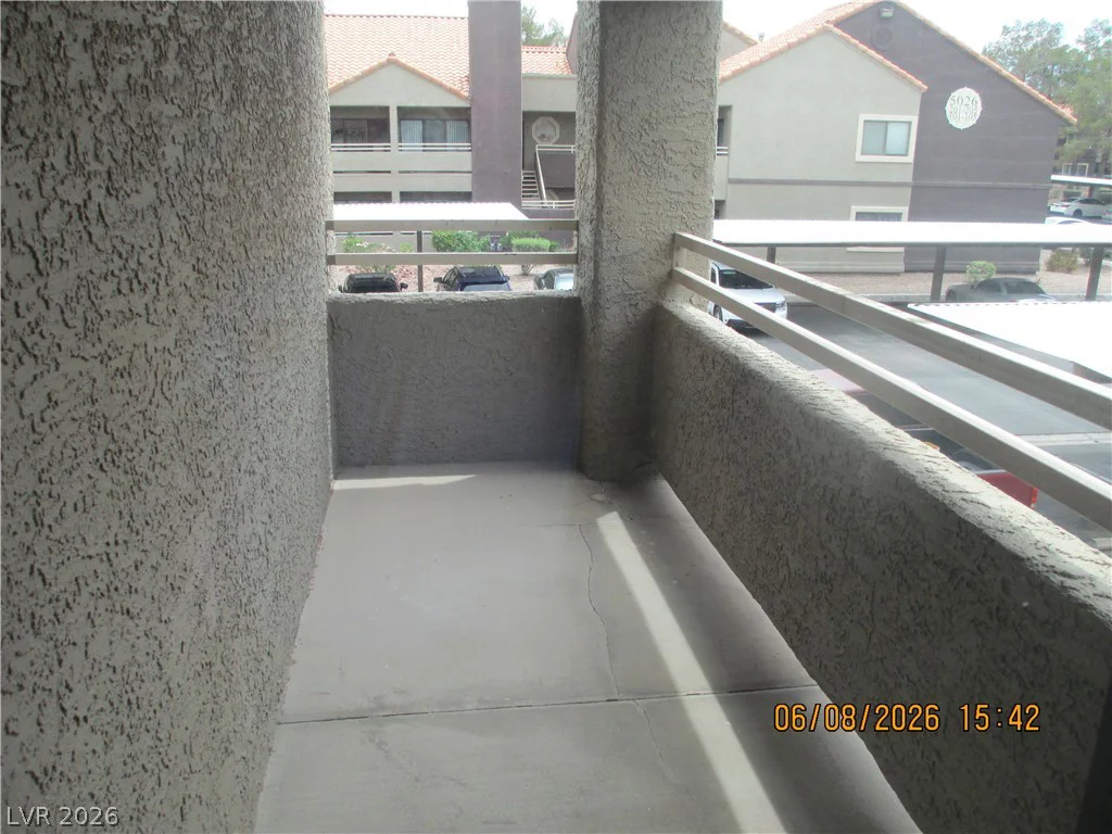 5028 Rainbow, Las Vegas, NV 89118