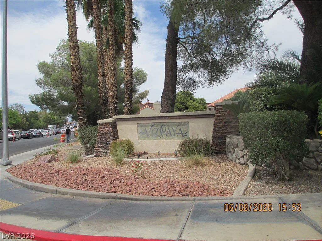 5028 Rainbow, Las Vegas, NV 89118