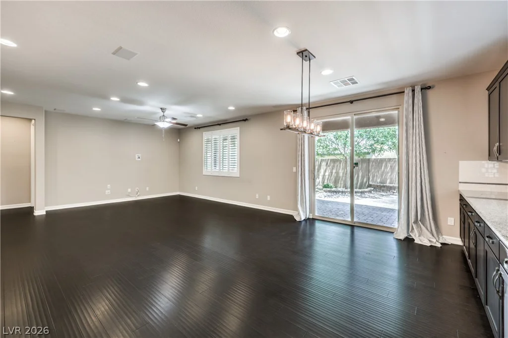 8836 Nolene Stream, Las Vegas, NV 89131