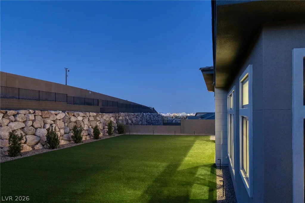 11000 Horizon Ledge, Las Vegas, NV 89135