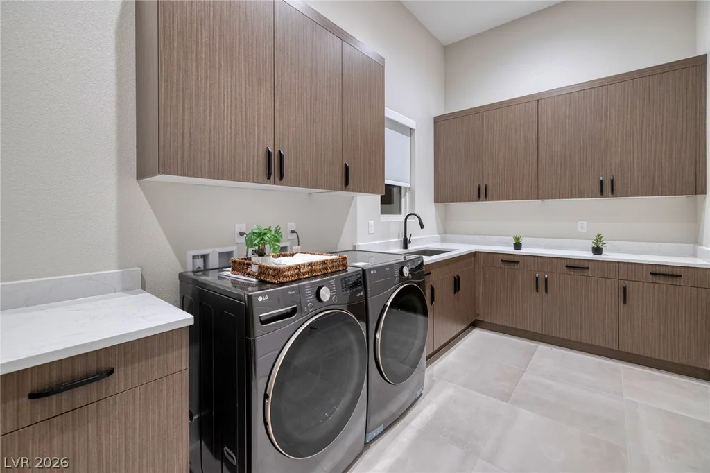11000 Horizon Ledge, Las Vegas, NV 89135