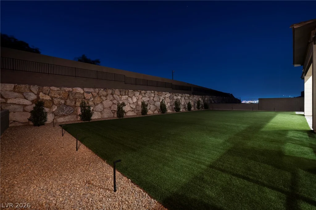 11000 Horizon Ledge, Las Vegas, NV 89135