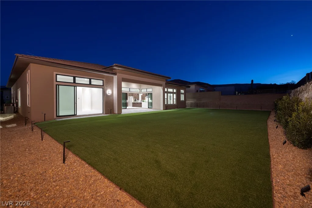 11000 Horizon Ledge, Las Vegas, NV 89135