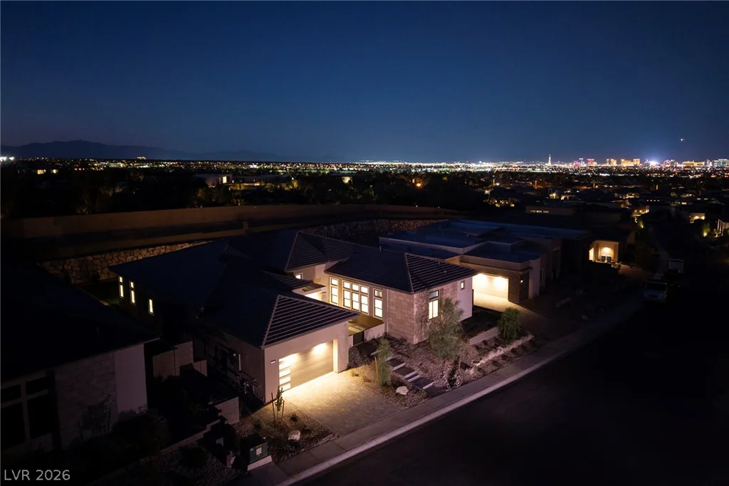11000 Horizon Ledge, Las Vegas, NV 89135