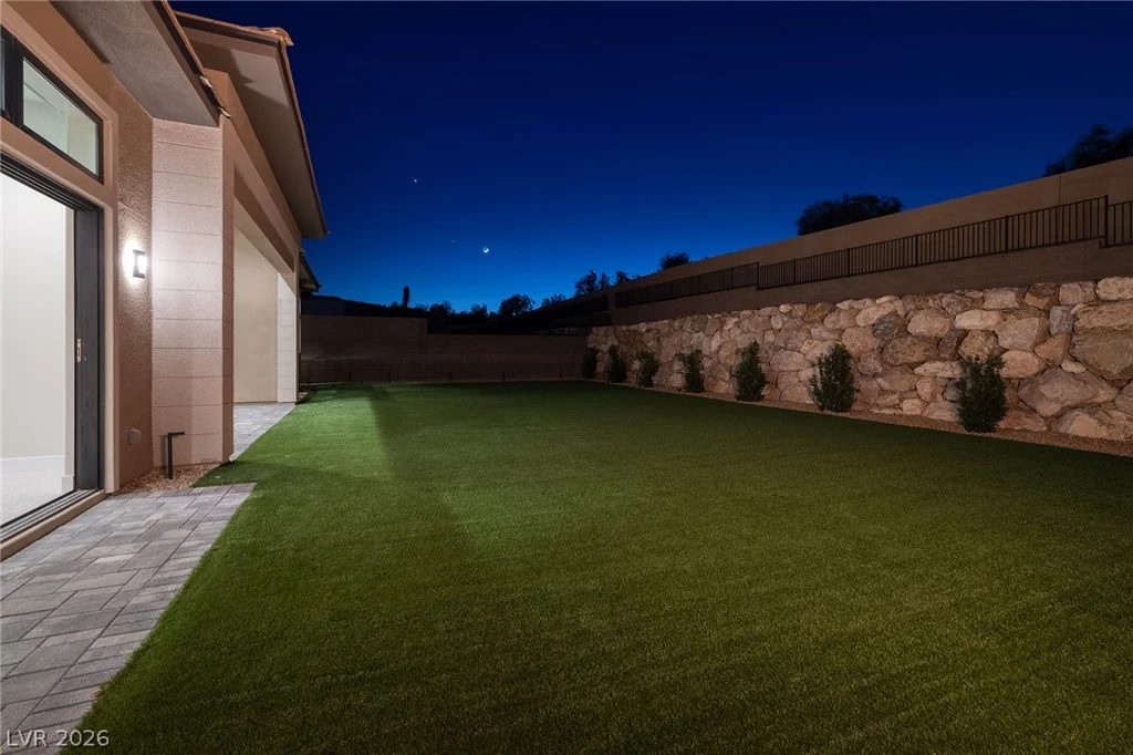 11000 Horizon Ledge, Las Vegas, NV 89135