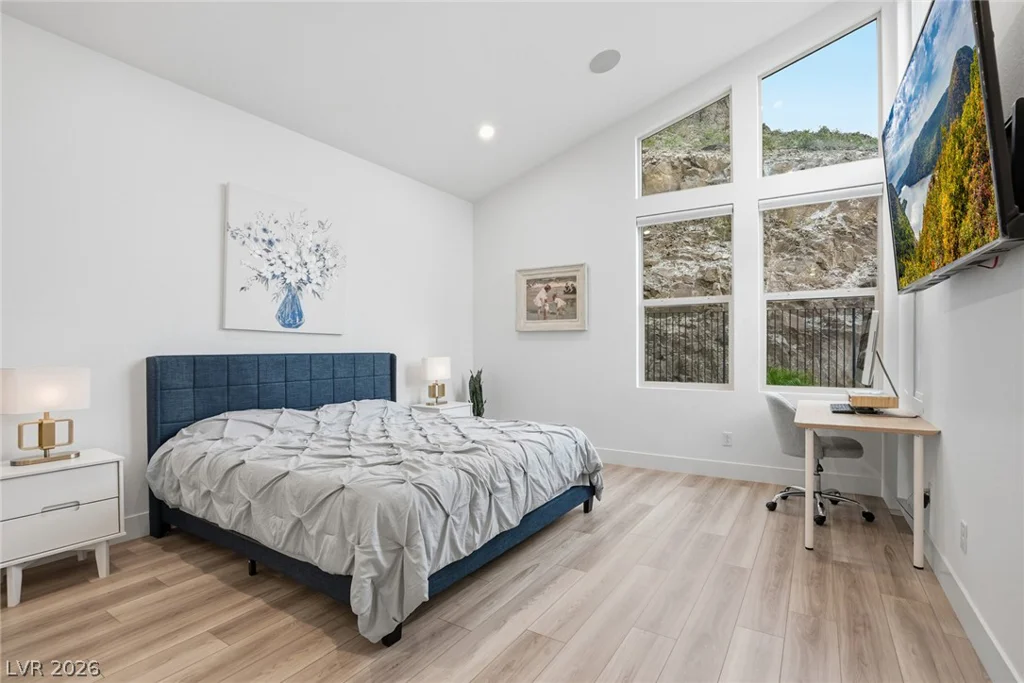 1917 Regal Bluff, Henderson, NV 89052