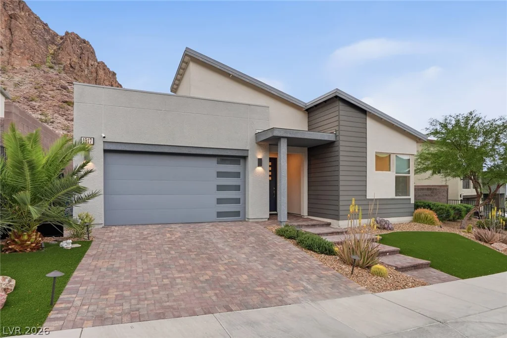 1917 Regal Bluff, Henderson, NV 89052
