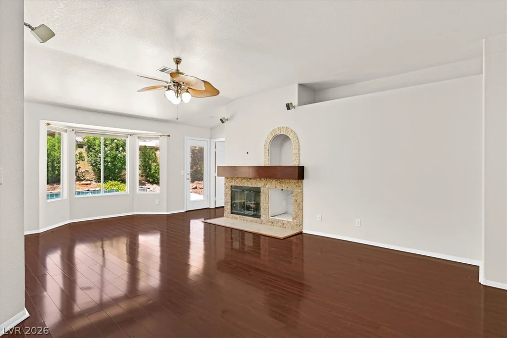 1690 Sweet View, Henderson, NV 89014