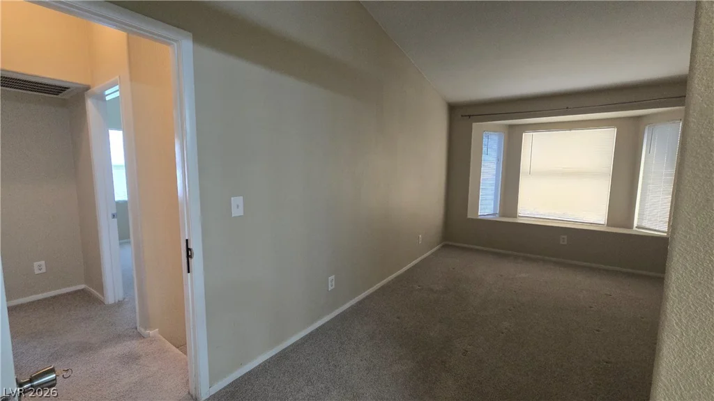 6805 Coral Rock, Las Vegas, NV 89108