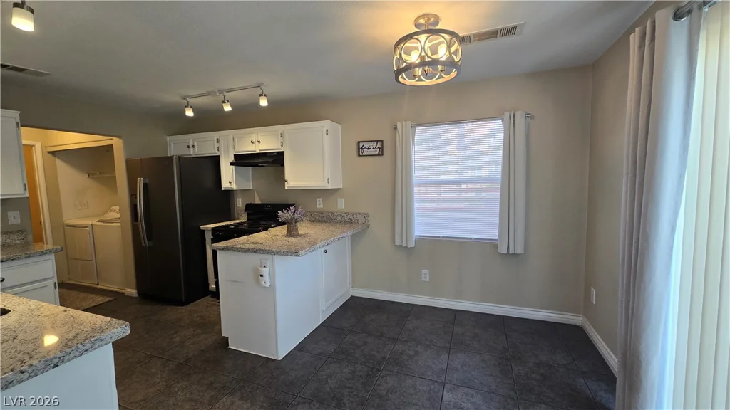 6805 Coral Rock, Las Vegas, NV 89108
