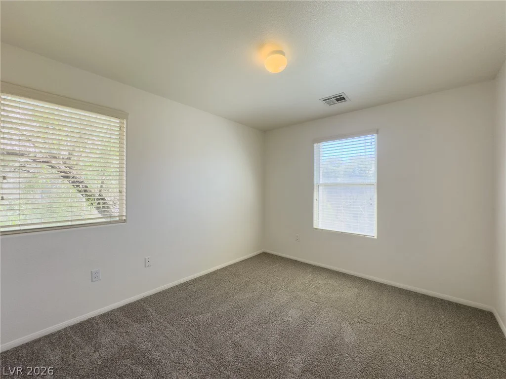 9456 Grandview Spring, Las Vegas, NV 89166