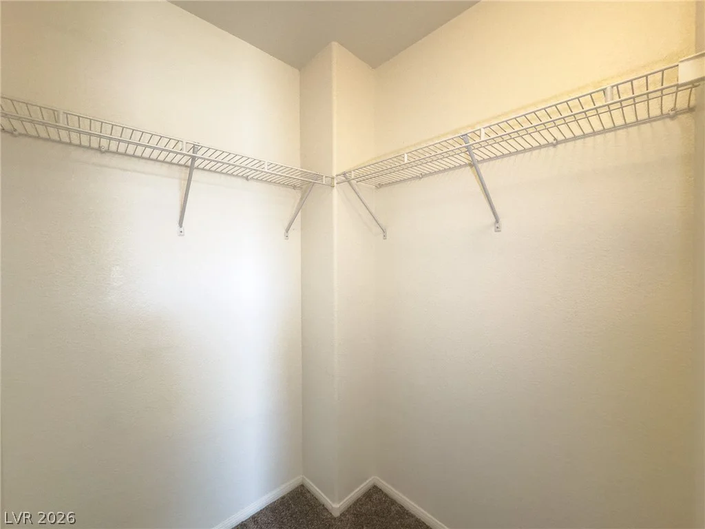 9456 Grandview Spring, Las Vegas, NV 89166