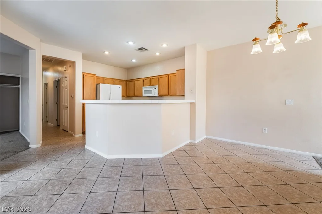 10241 Delray Beach, Las Vegas, NV 89129