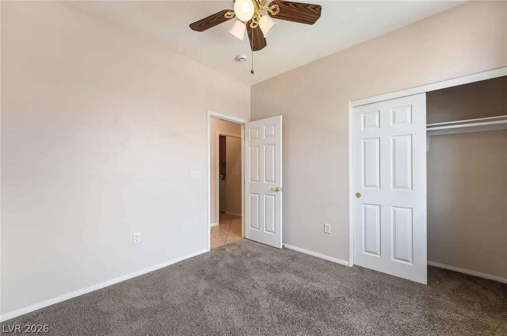 10241 Delray Beach, Las Vegas, NV 89129