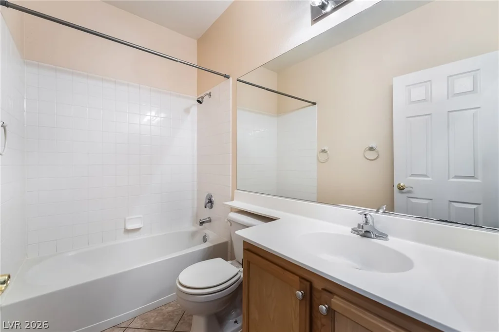 10241 Delray Beach, Las Vegas, NV 89129