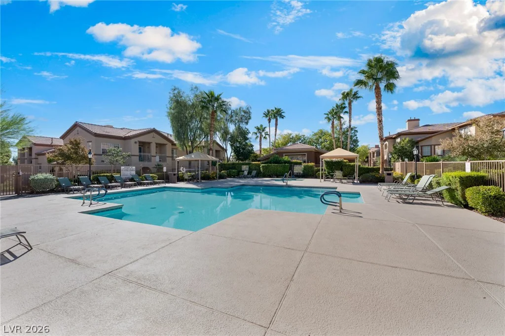 10241 Delray Beach, Las Vegas, NV 89129