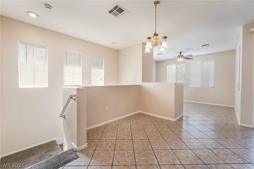 10241 Delray Beach, Las Vegas, NV 89129