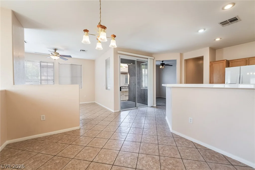 10241 Delray Beach, Las Vegas, NV 89129
