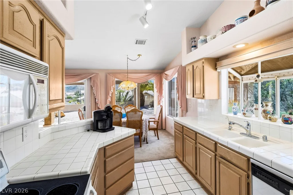 1022 Majesty, Henderson, NV 89011