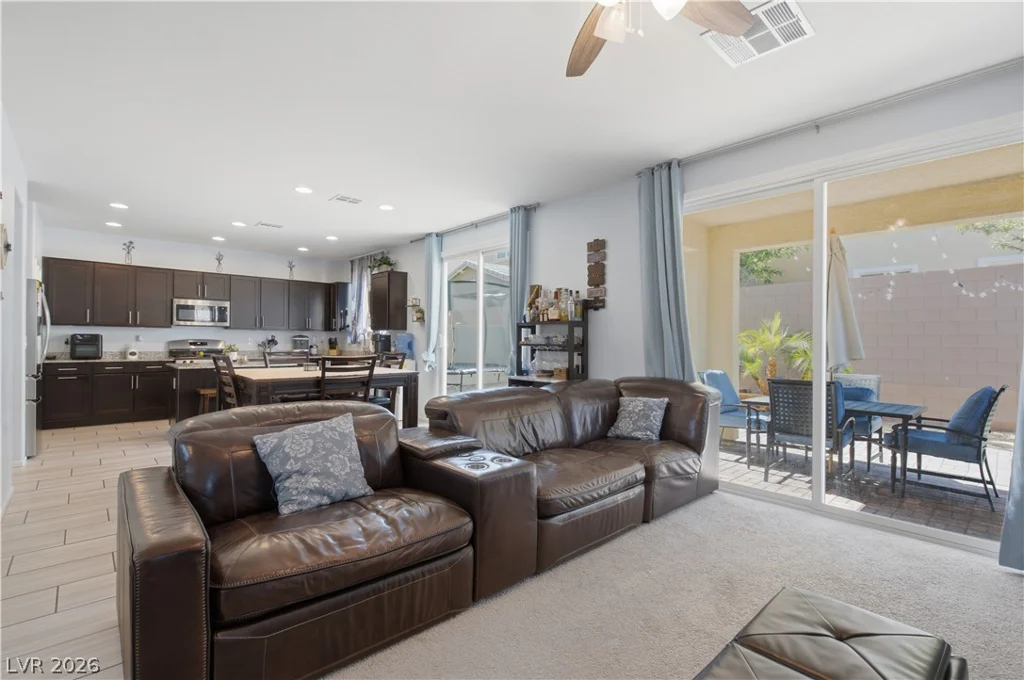 328 Baxters Bay, North Las Vegas, NV 89084