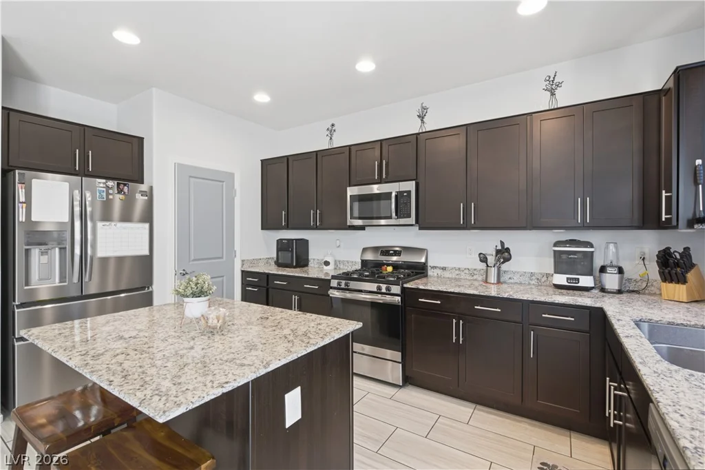 328 Baxters Bay, North Las Vegas, NV 89084