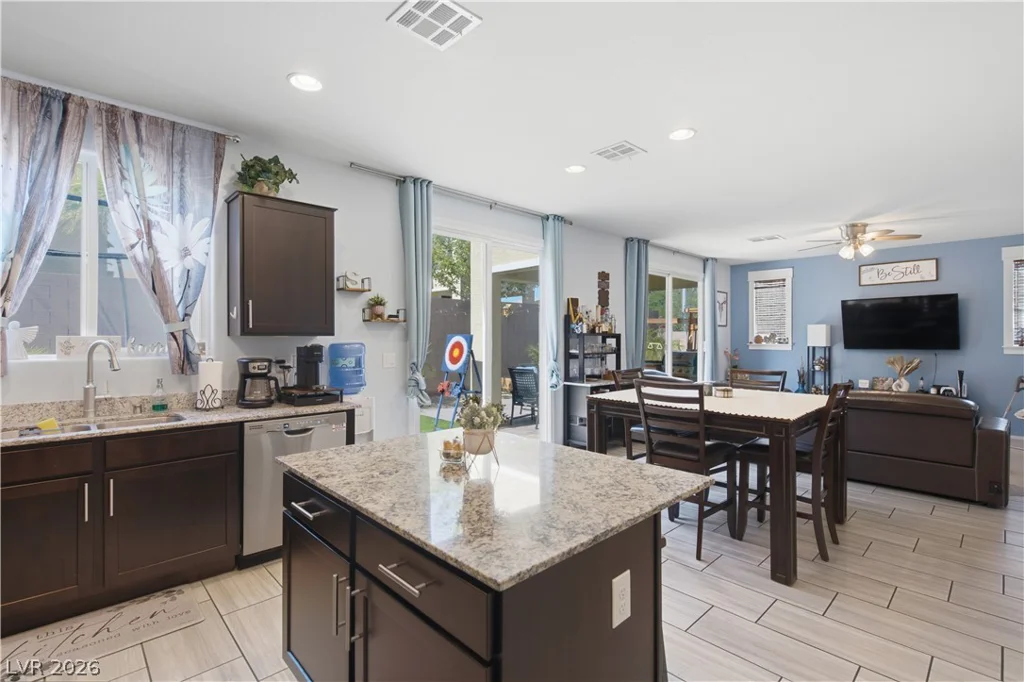 328 Baxters Bay, North Las Vegas, NV 89084