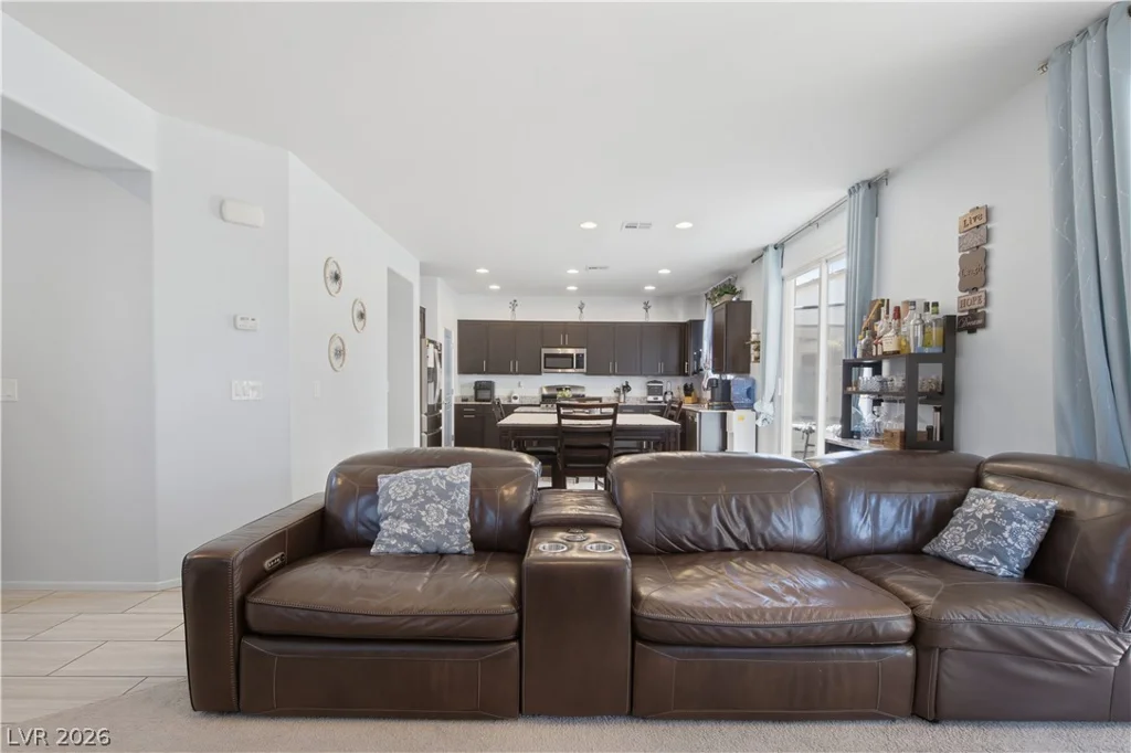 328 Baxters Bay, North Las Vegas, NV 89084