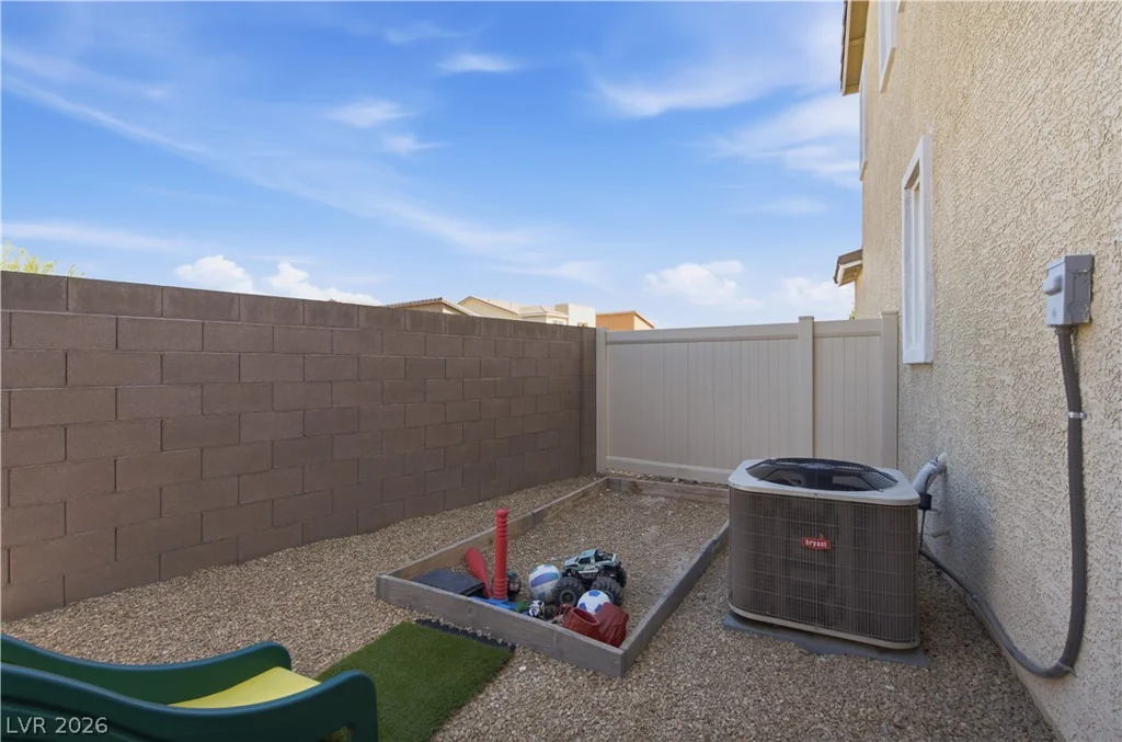 328 Baxters Bay, North Las Vegas, NV 89084