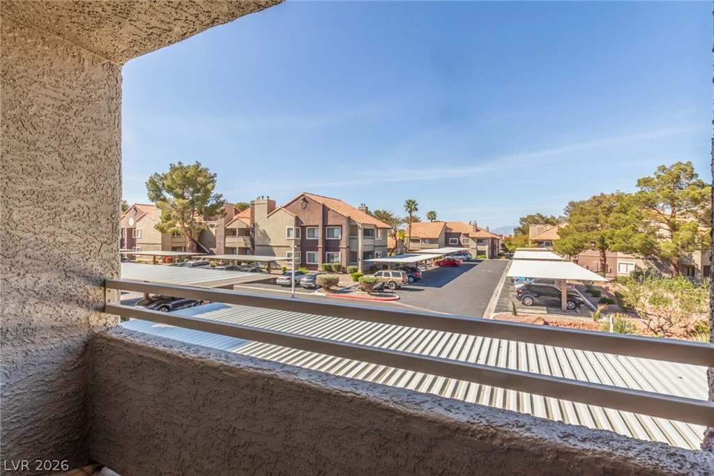 5072 Rainbow, Las Vegas, NV 89118