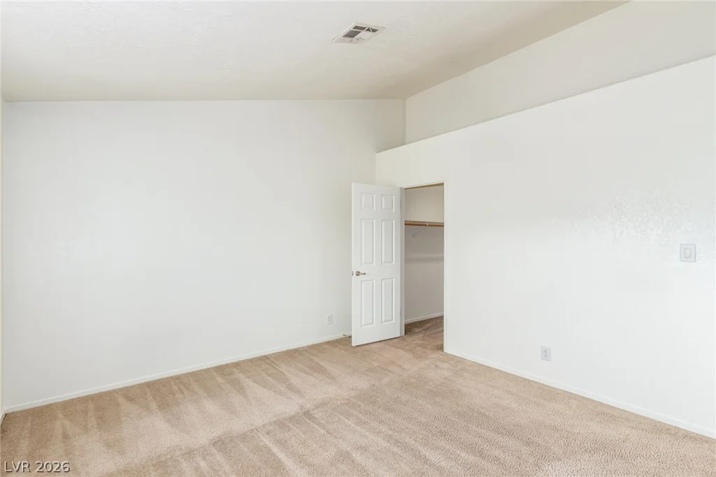 5072 Rainbow, Las Vegas, NV 89118