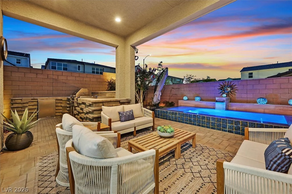 10130 Copper Meadow, Las Vegas, NV 89166