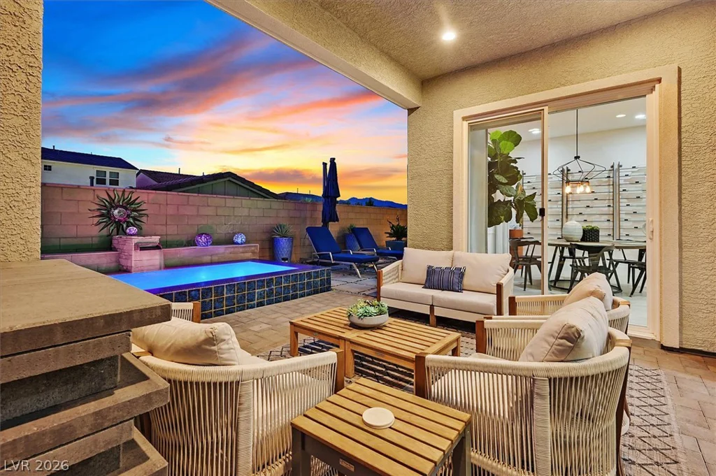 10130 Copper Meadow, Las Vegas, NV 89166