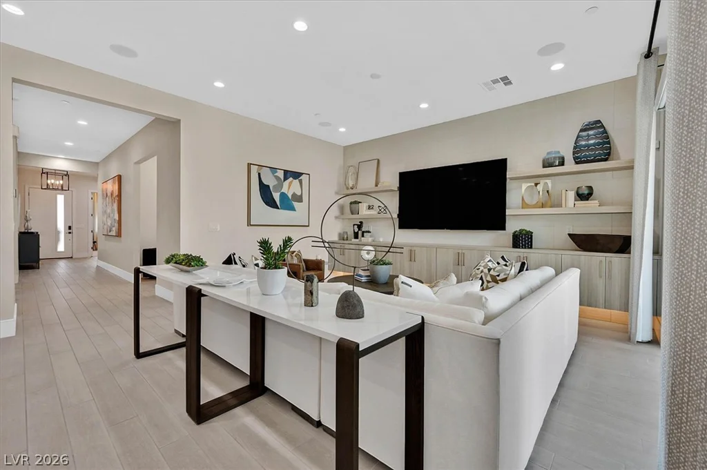 10130 Copper Meadow, Las Vegas, NV 89166
