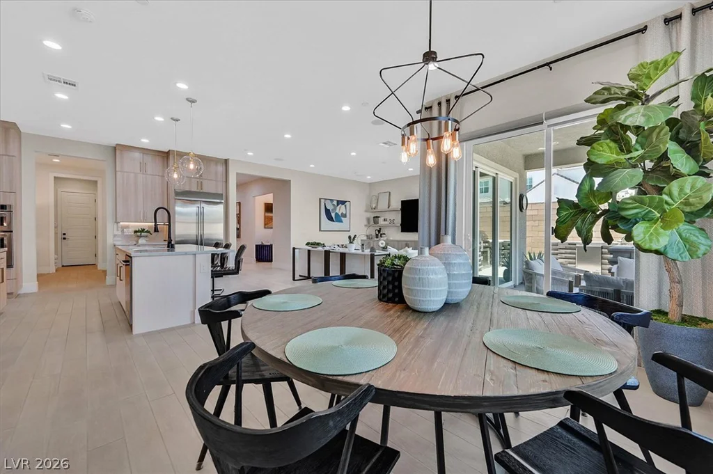 10130 Copper Meadow, Las Vegas, NV 89166