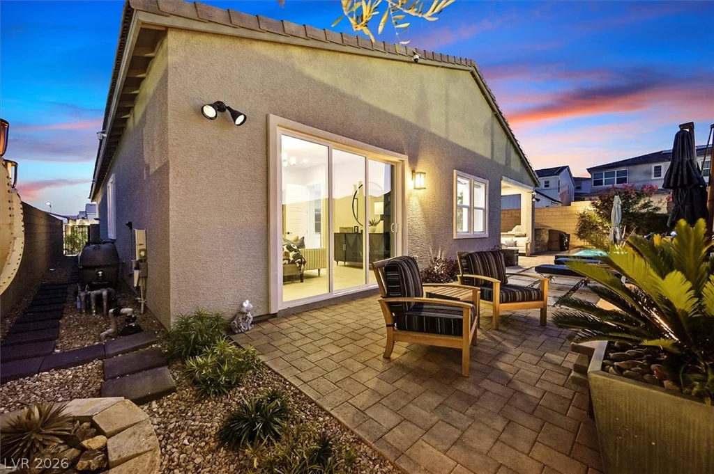 10130 Copper Meadow, Las Vegas, NV 89166