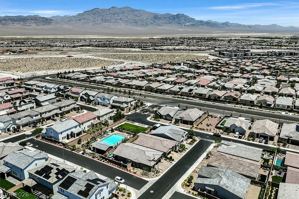 10130 Copper Meadow, Las Vegas, NV 89166