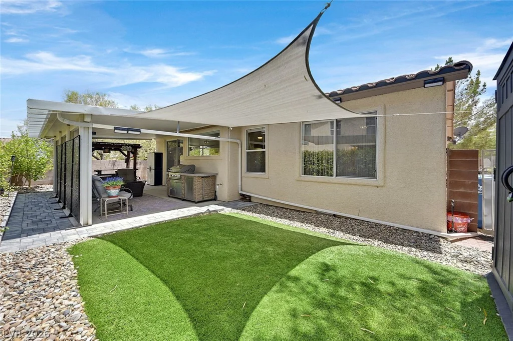 10500 Angel Dreams, Las Vegas, NV 89144