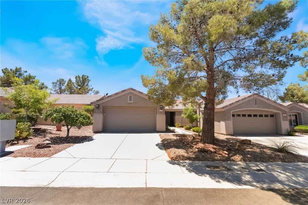 419 Golden State, Henderson, NV 89012