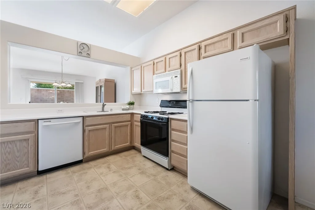 419 Golden State, Henderson, NV 89012