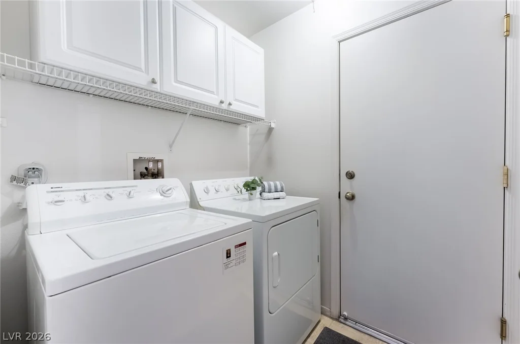 419 Golden State, Henderson, NV 89012
